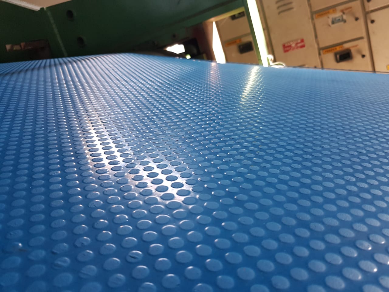 Aicon® Electrical Insulating Mats as per is 15652:2006 (Blue)